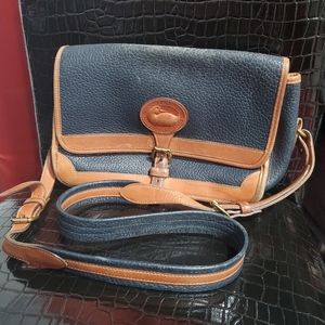 Vintage Navy Tan Dooney and Bourke pebbled leather Crossbody Satchel Bag Purse